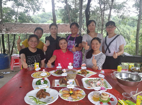 永安分公司工會(huì)女工委組織開展“安康杯”女職工特色活動(dòng).jpg