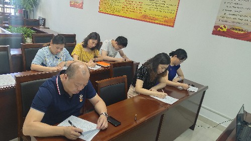 ?？剖∶癖瑒?#65533;?省民爆公司開展黨史知識測試主題黨日活�?~1.jpg