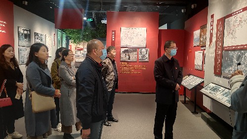 ?？剖∶?#65533;?劉敏 省民爆公司黨支部開(kāi)展“傳承革命傳�?踐行初心使命”主題黨日活動(dòng)（參觀）~1.jpg