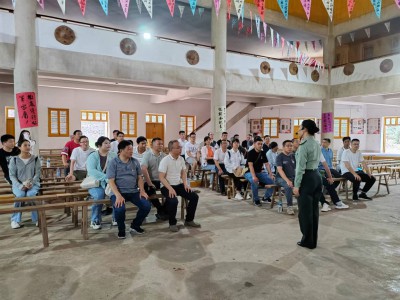 格式工廠烽林連珂瑩：聆聽(tīng)《八子參軍》微黨課.jpg